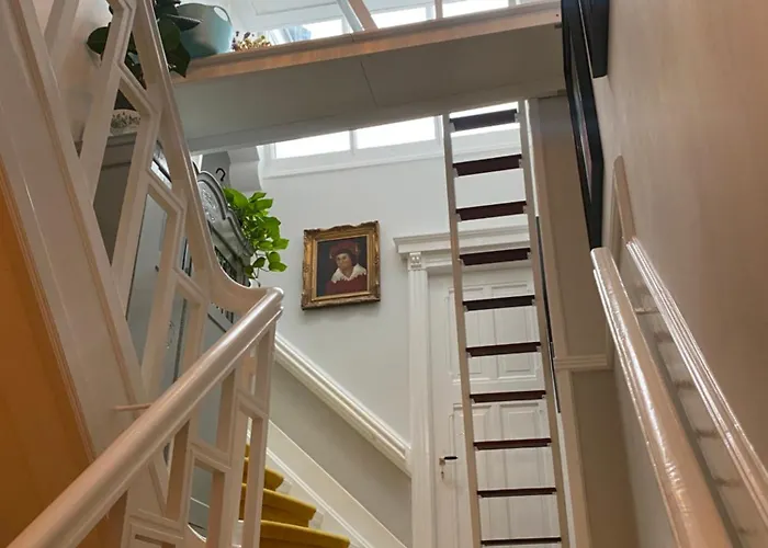 منزل للإقامة Het Met De Barbies